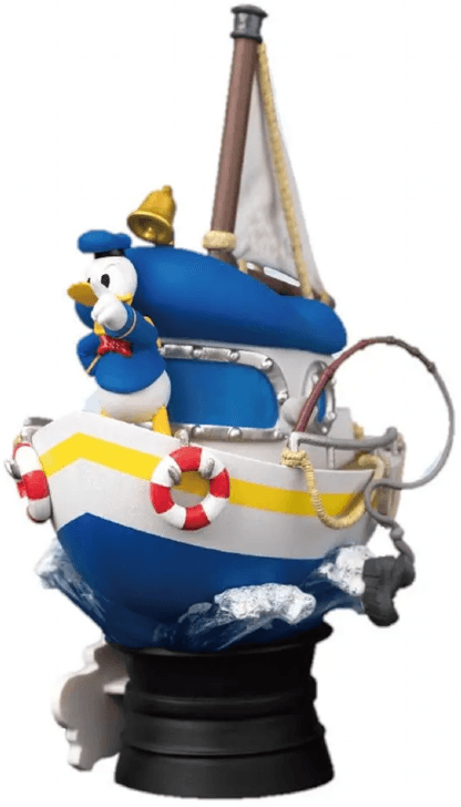 Donald Ducks Boat - D-Stage