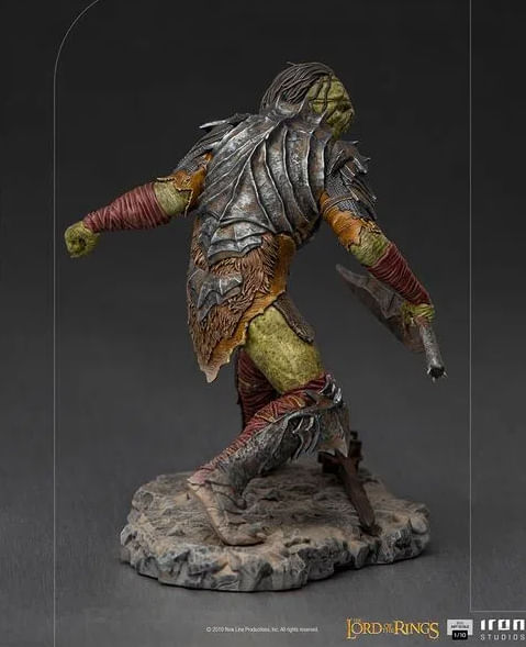 Swordsman-Orc---Lord-of-the-Rings---Art-Scale-1-10---Iron-Studios